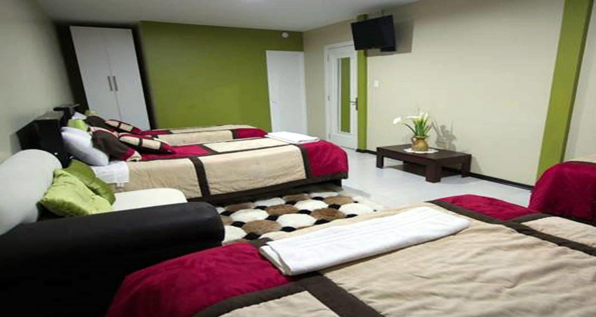 Hotel Las Gardenias Cuenca Zewnętrze zdjęcie